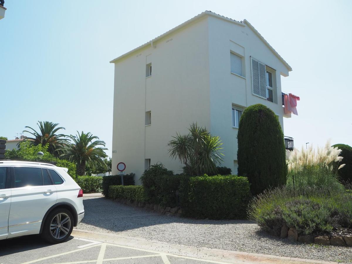 Apartament Amb Piscina I Aparcament - Baixos Amb Jardinet Calella De Palafrugell Exterior foto